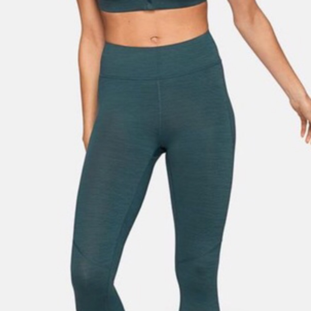 Outdoor Voices TechSweat 7/8 Legging- NWT